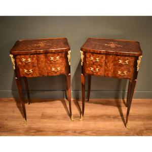 Paire De Chevets De Style Louis XV En Marqueterie