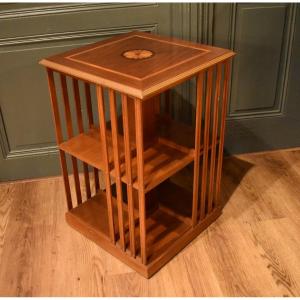 Petite bibliothèque tournante