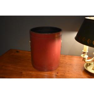 Corbeille à papiers en cuir 