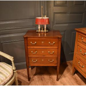 Très petite commode en acajou