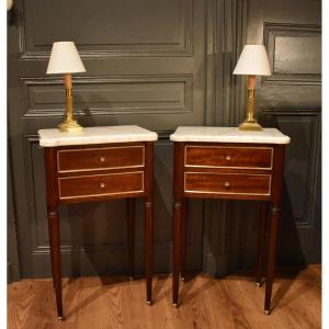 Paire de chevets de style Louis XVI