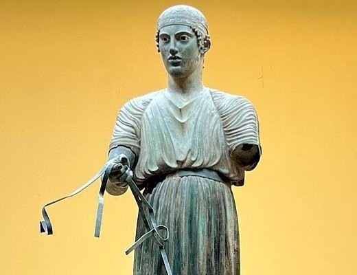 Large Bust Of A Charioteer Of Delphi-photo-2