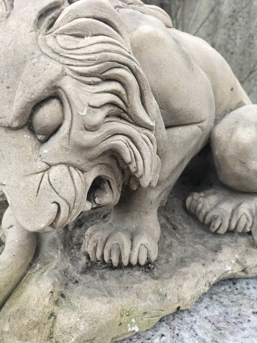 Art Deco Stone Lion And Snake-photo-1
