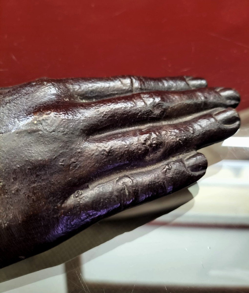 Hyper Realistic Bronze Hand By Yorgos Kypris-photo-4