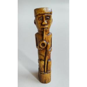 Figure Kongo Smoking A Bone Pipe Early 20th Century