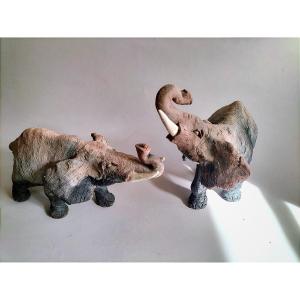 Paire d'éléphants terre cuite 