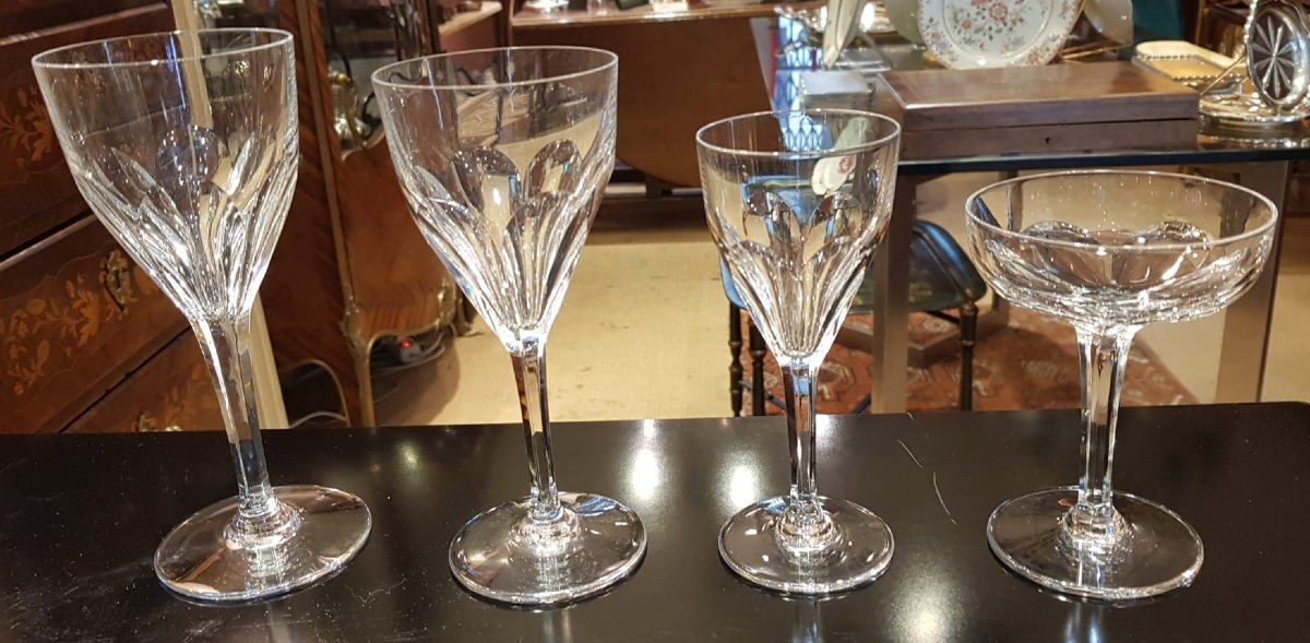 Saint Louis, Set Of 35 Crystal Glasses Model Bristol, Twentieth.-photo-3