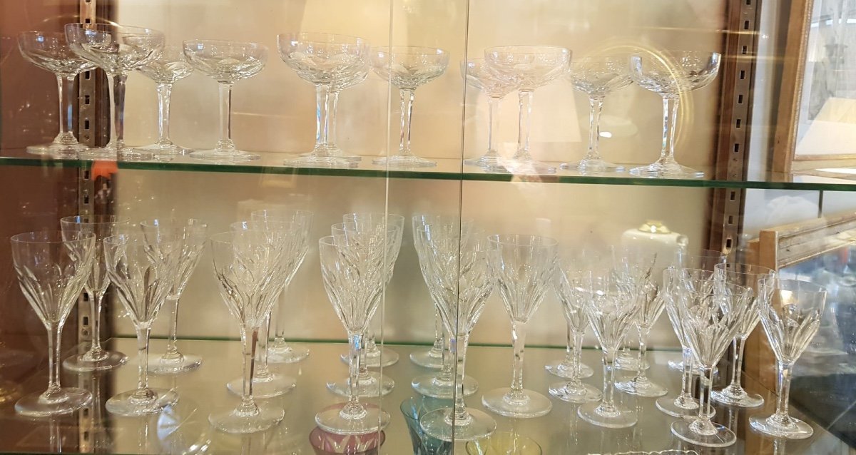 Saint Louis, Set Of 35 Crystal Glasses Model Bristol, Twentieth.-photo-2