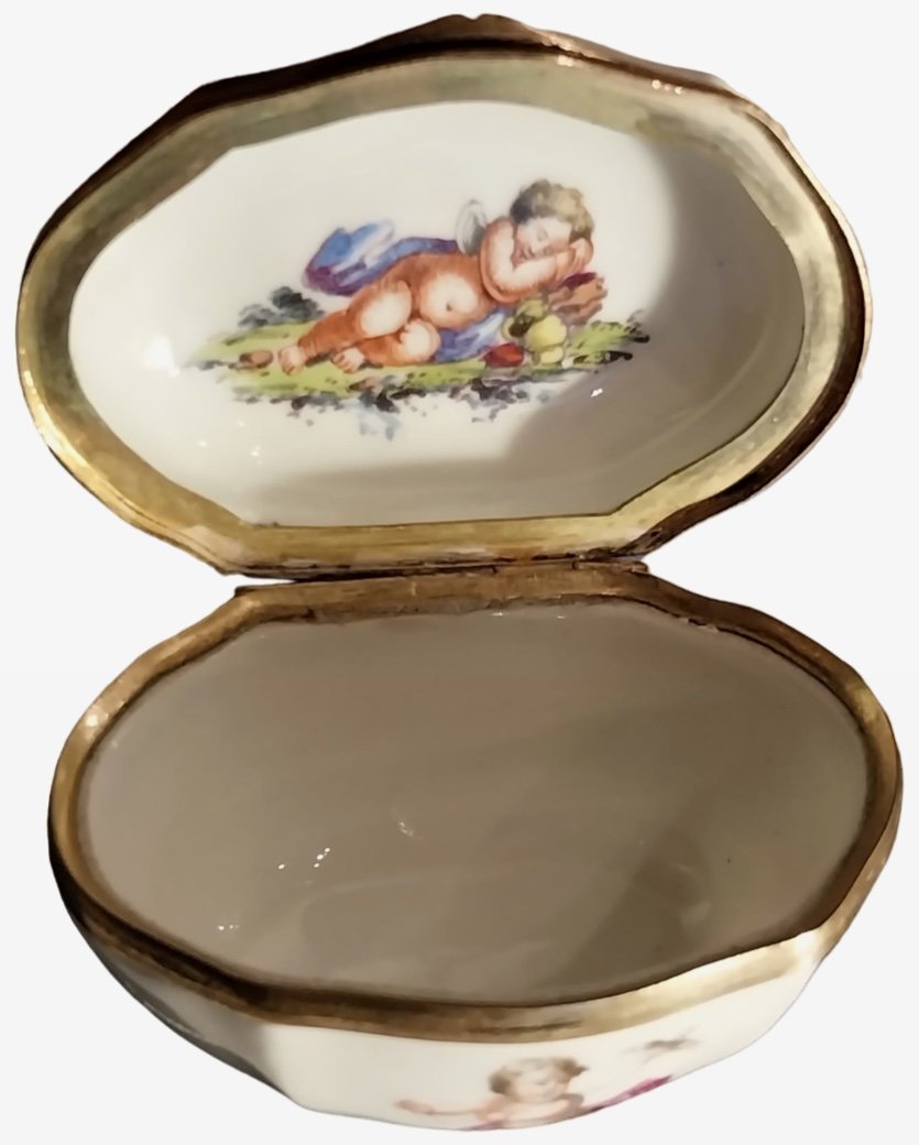 Meissen Porcelain Box, 19th Century.-photo-3