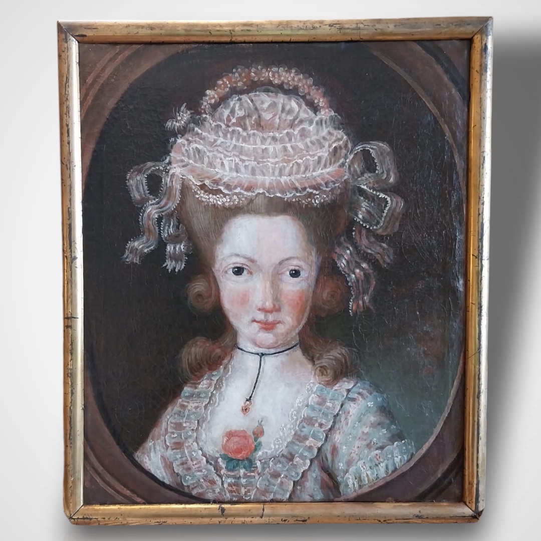 Portrait d'une jeune femme, Huile Sur Toile, XVIIIème Siècle