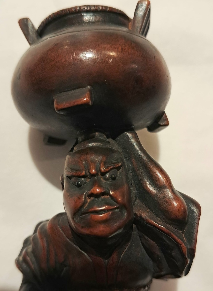 Japanese Wooden Okimono Depicting General Goshisho, Meiji Era (1868-1912)-photo-1