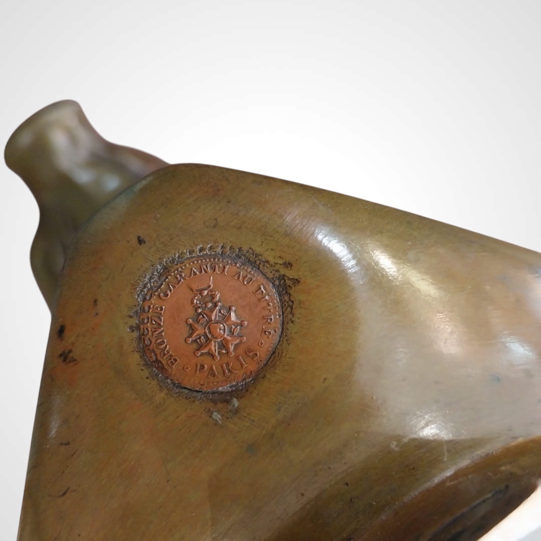 A.Schwartz, vase - aiguière en bronze Art Nouveau, XXe-photo-3