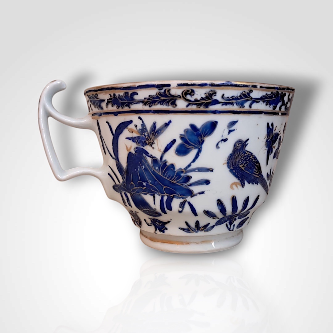Cantonese Porcelain Cup And Saucer, 19th Century-photo-2