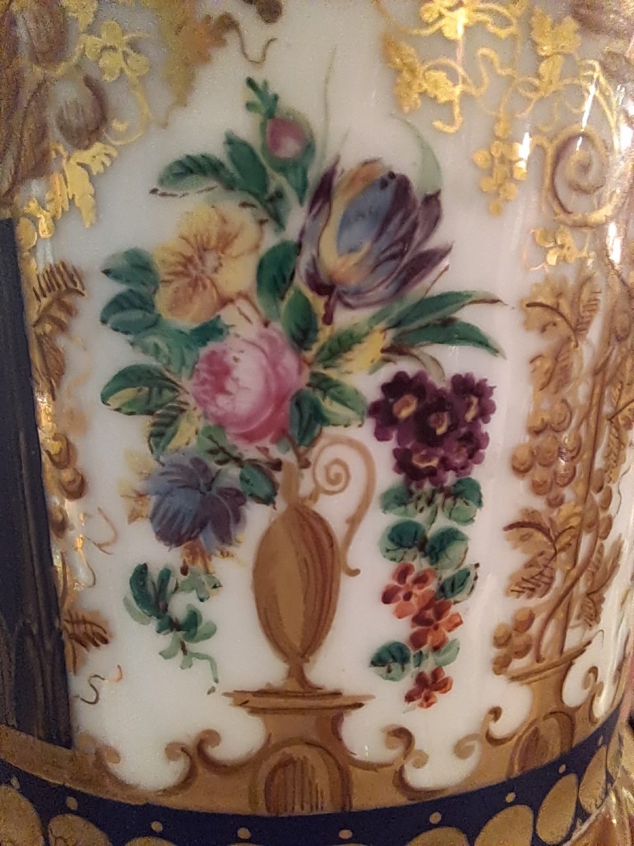 Tasse et sous-tasse en porcelaine de Paris, début XIXe-photo-1