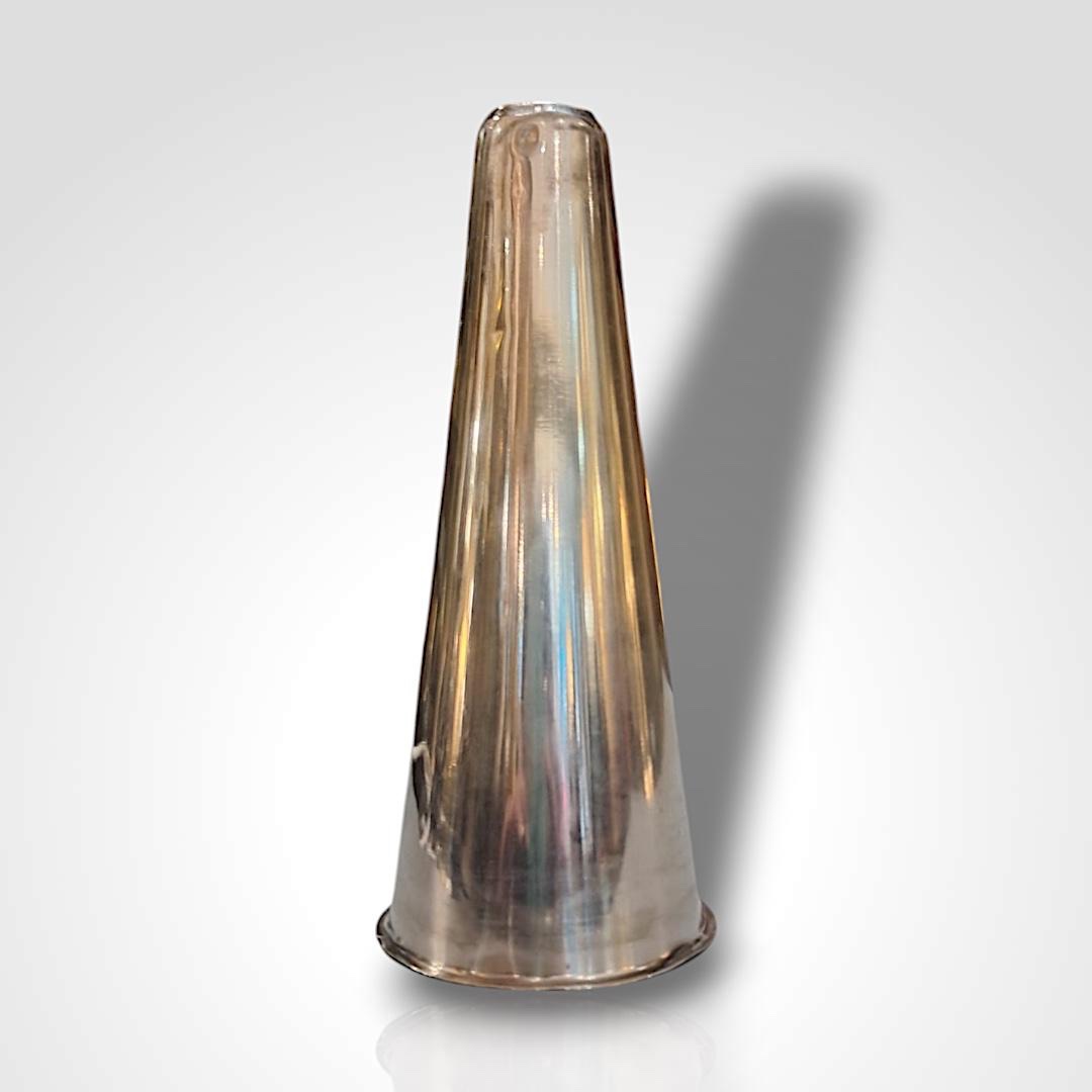 Boin-taburet, Silver Tripod Vase, 19th Century-photo-4