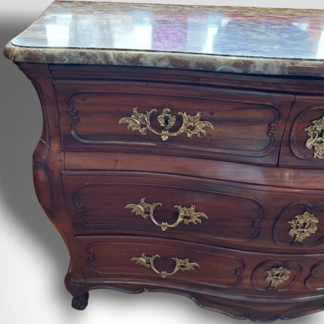 Commode de port bordelaise d’époque Louis XV, XVIIIe-photo-3
