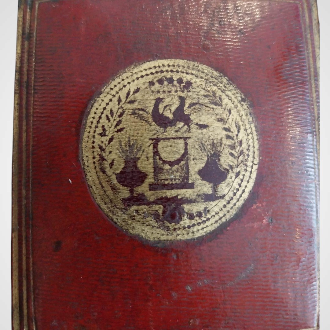 Miniature Of A Woman In Her Red Leather Case, 19th Century-photo-1