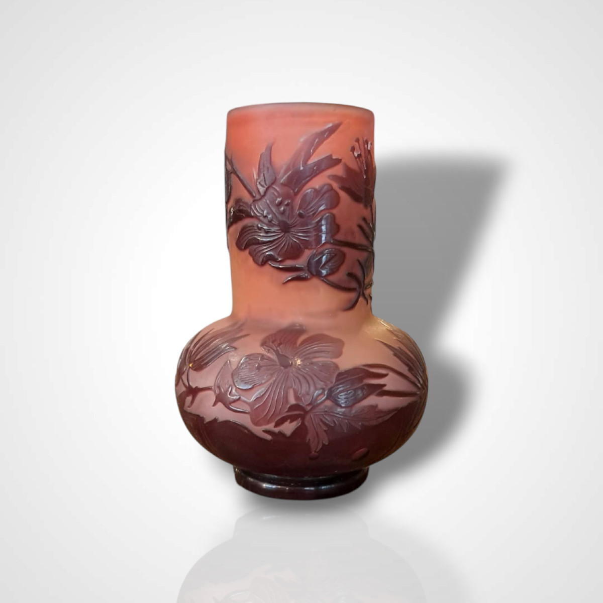 Vase à décor floral, Gallé, début XXe