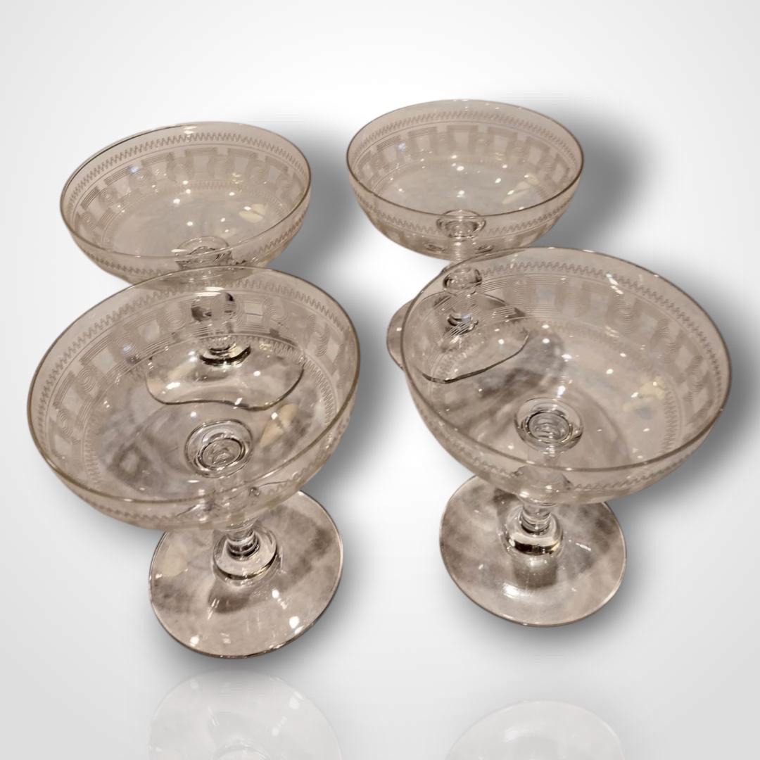 Baccarat, coupes à champagne, XXe