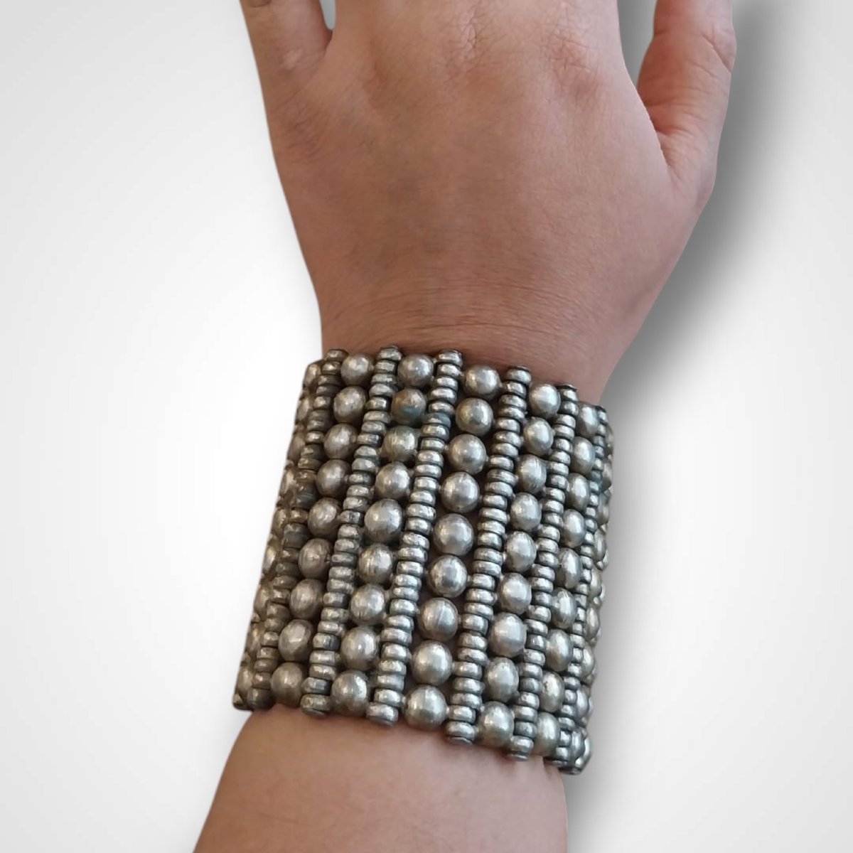 Silver Cuff, 20th Century-photo-2