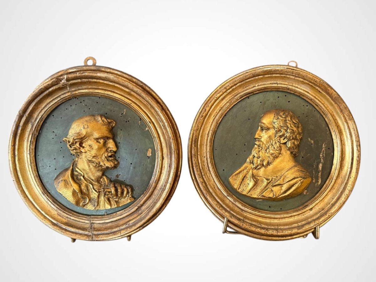 Paire de portraits, bronze doré, XVIIème 