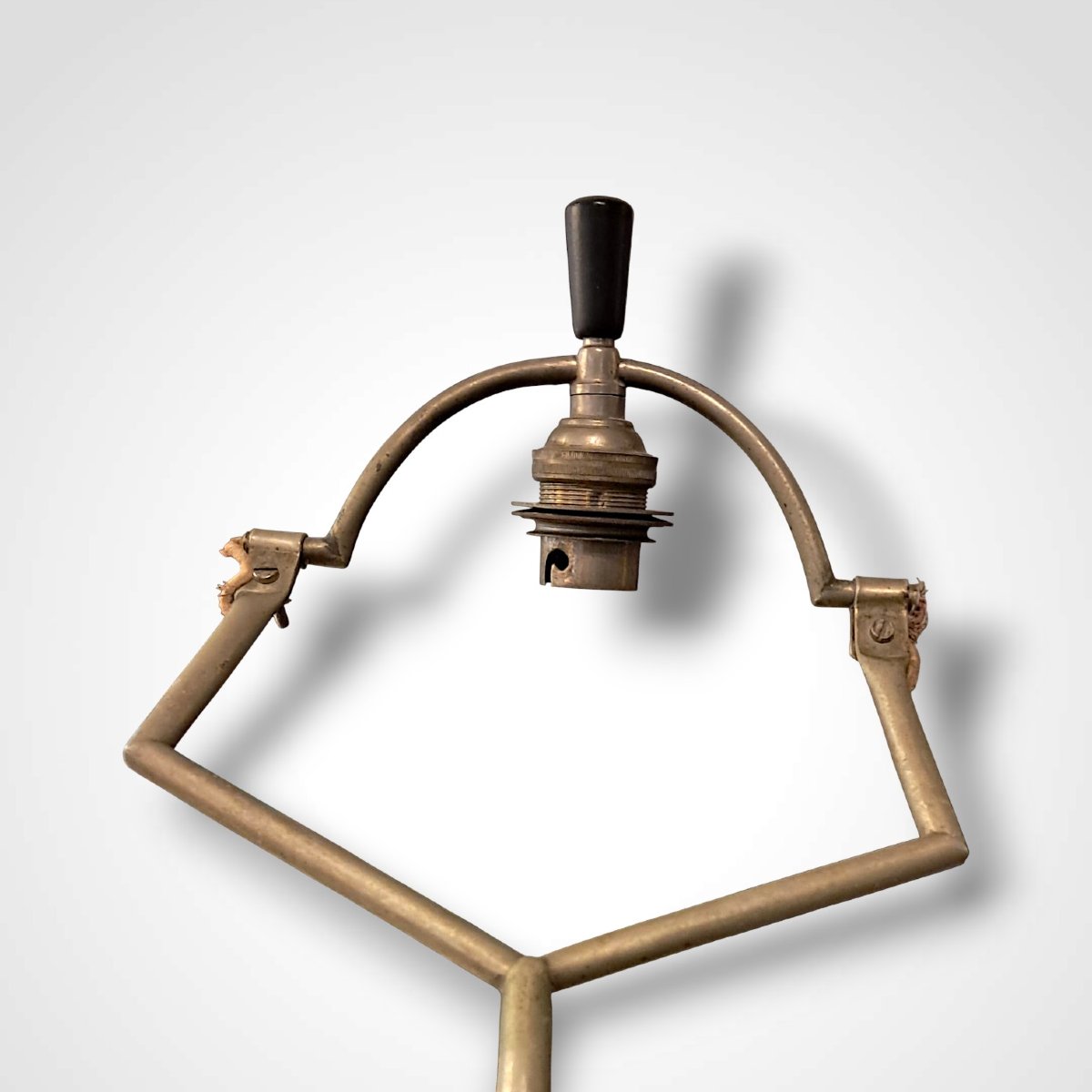 Edouard-Wilfred Buquet, lampe à balancier, XXe-photo-1