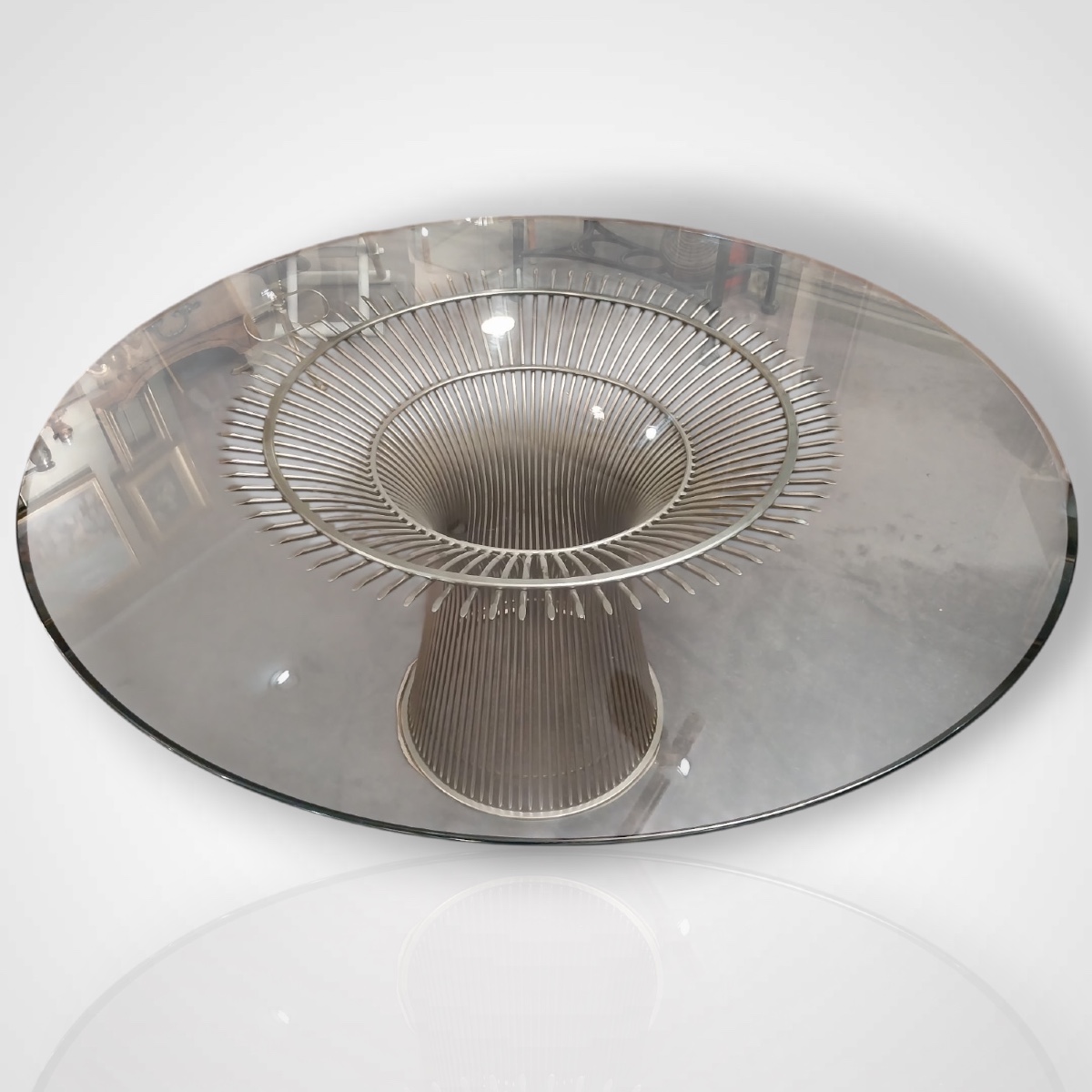 Warren Platner édité par Knoll, table ronde de salle à manger, XXe