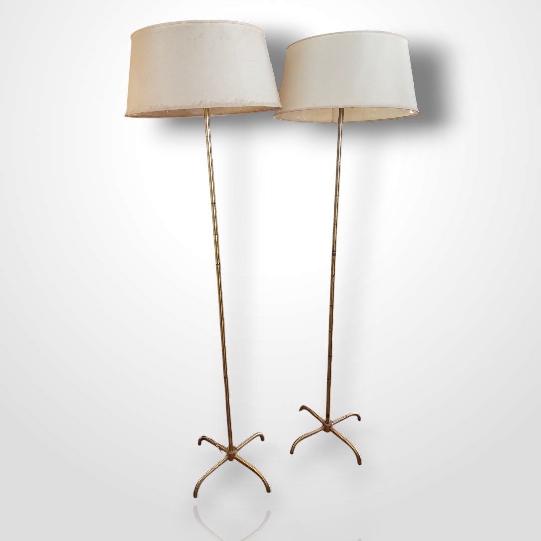 Paire de lampadaires années 60