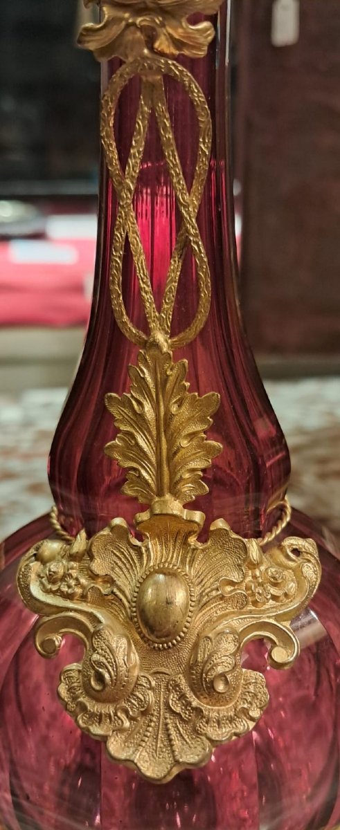 Paire d’aiguières en verre à monture en métal doré, XIXe-photo-5