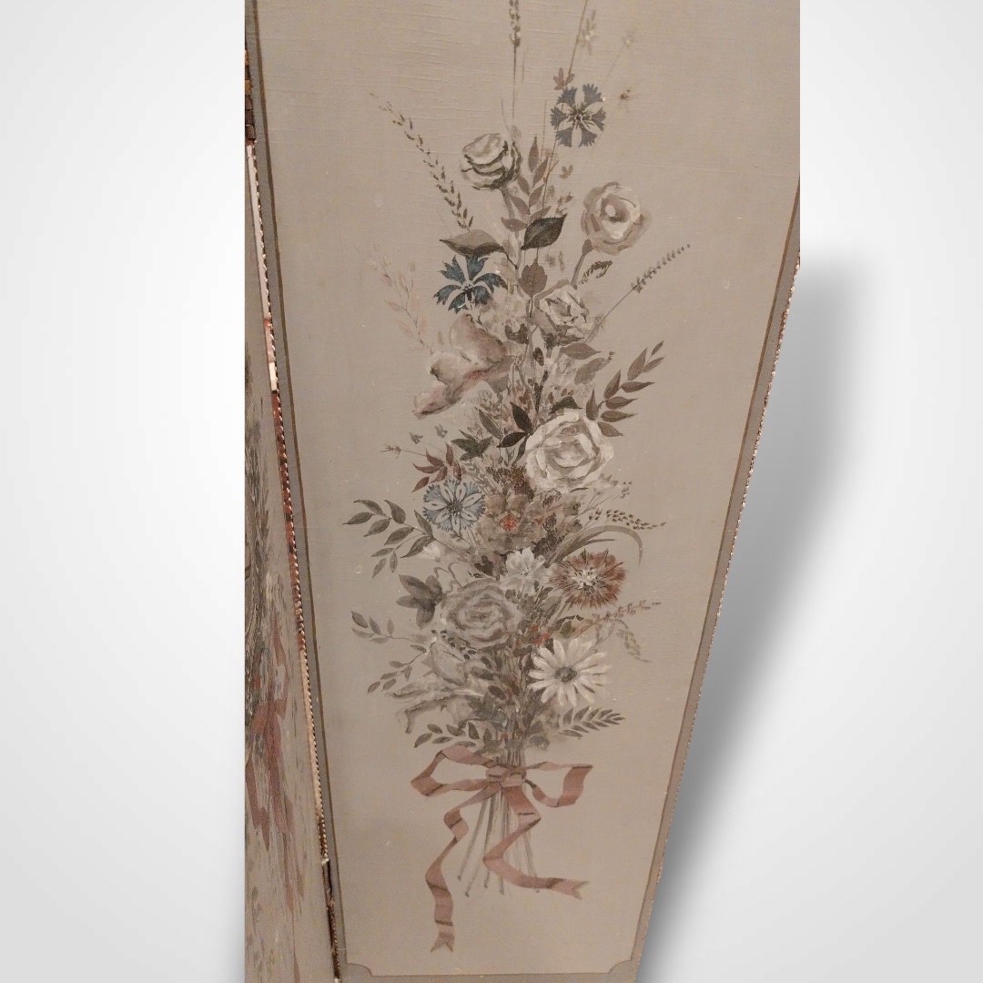 Late 19th Century Screen-photo-2