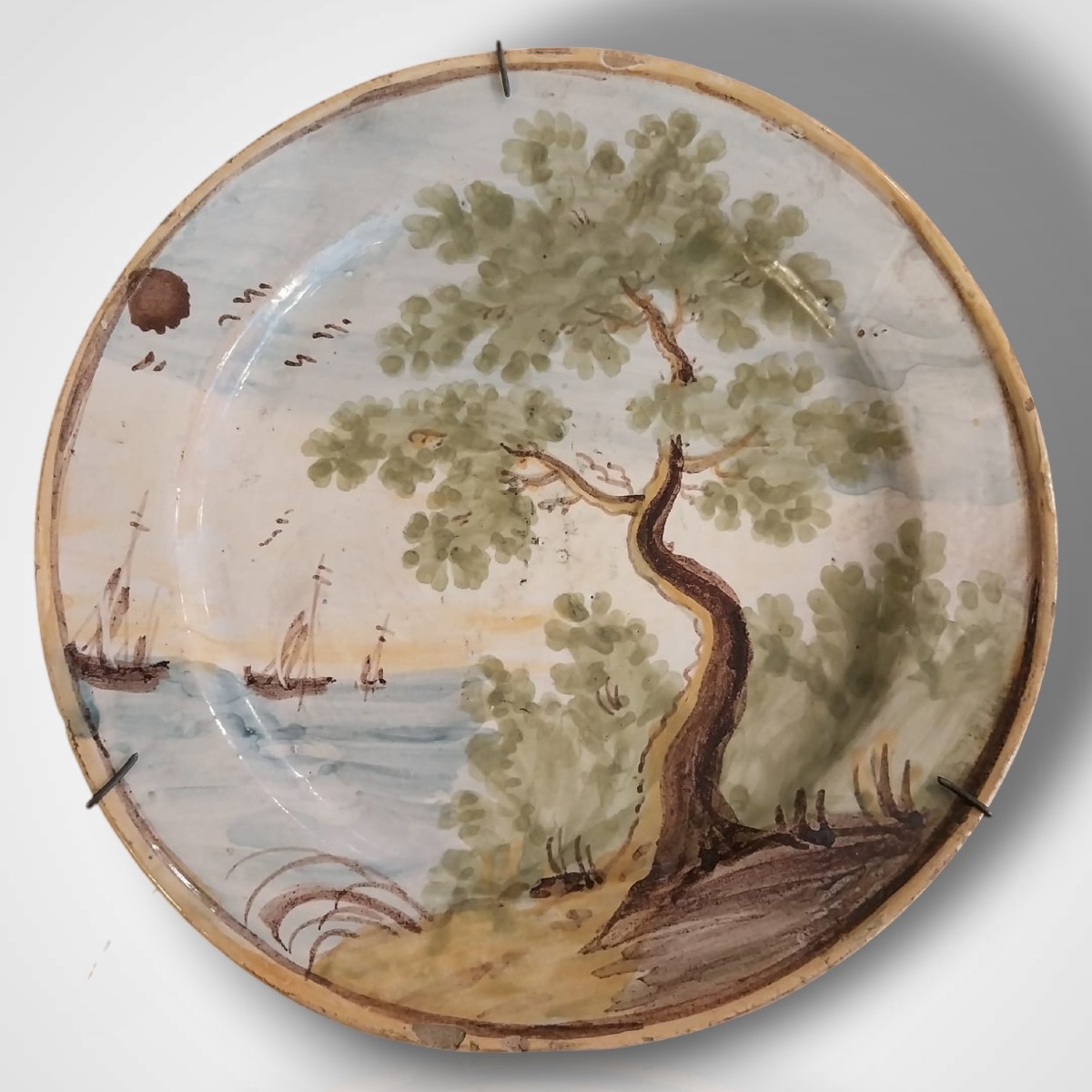 Italian Faience Plate From Torre De Passeri, 18th Century