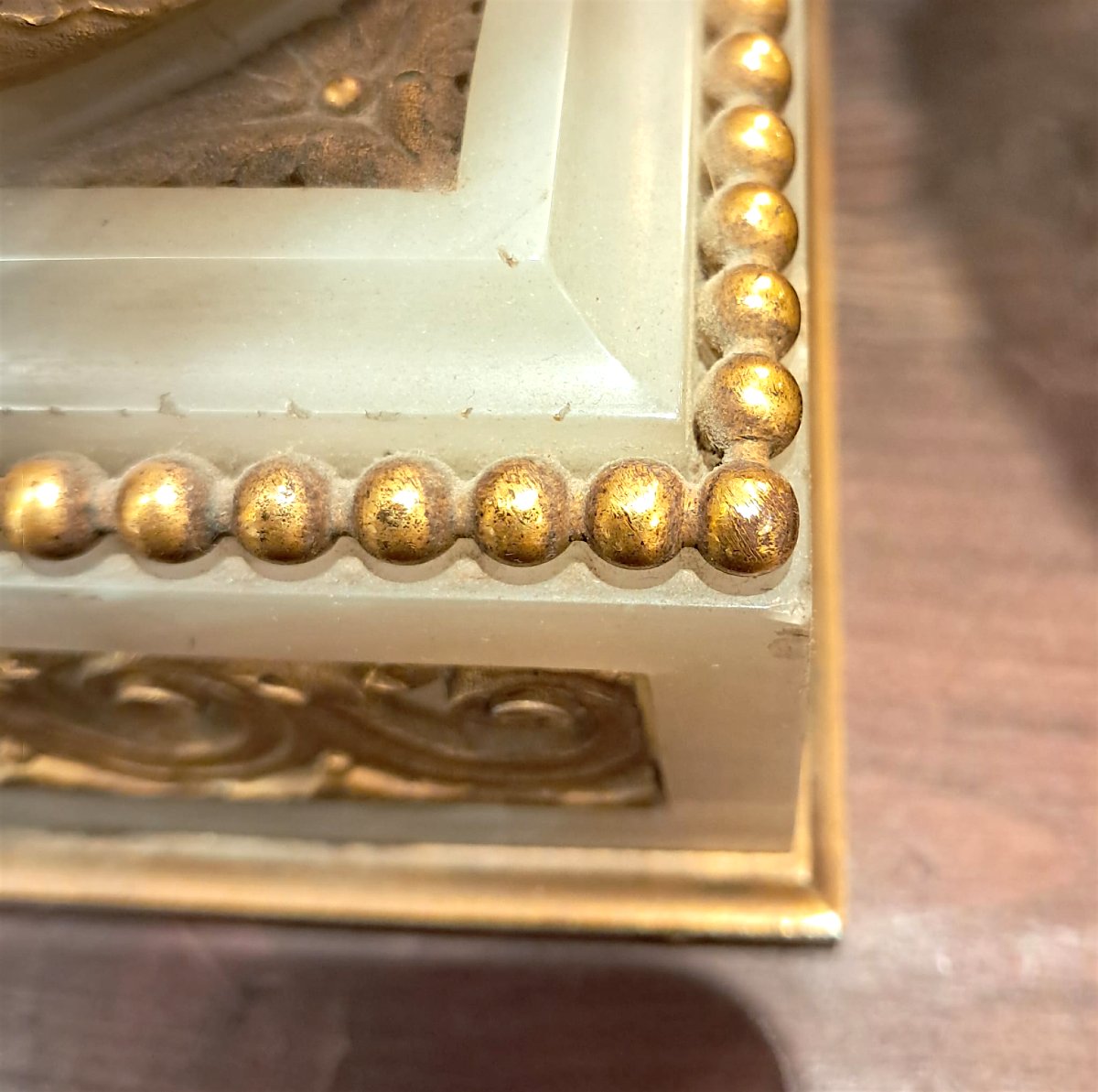 Pair Of Covered Alabaster Vases With Gilt Bronze Mounts, 19th Century-photo-7