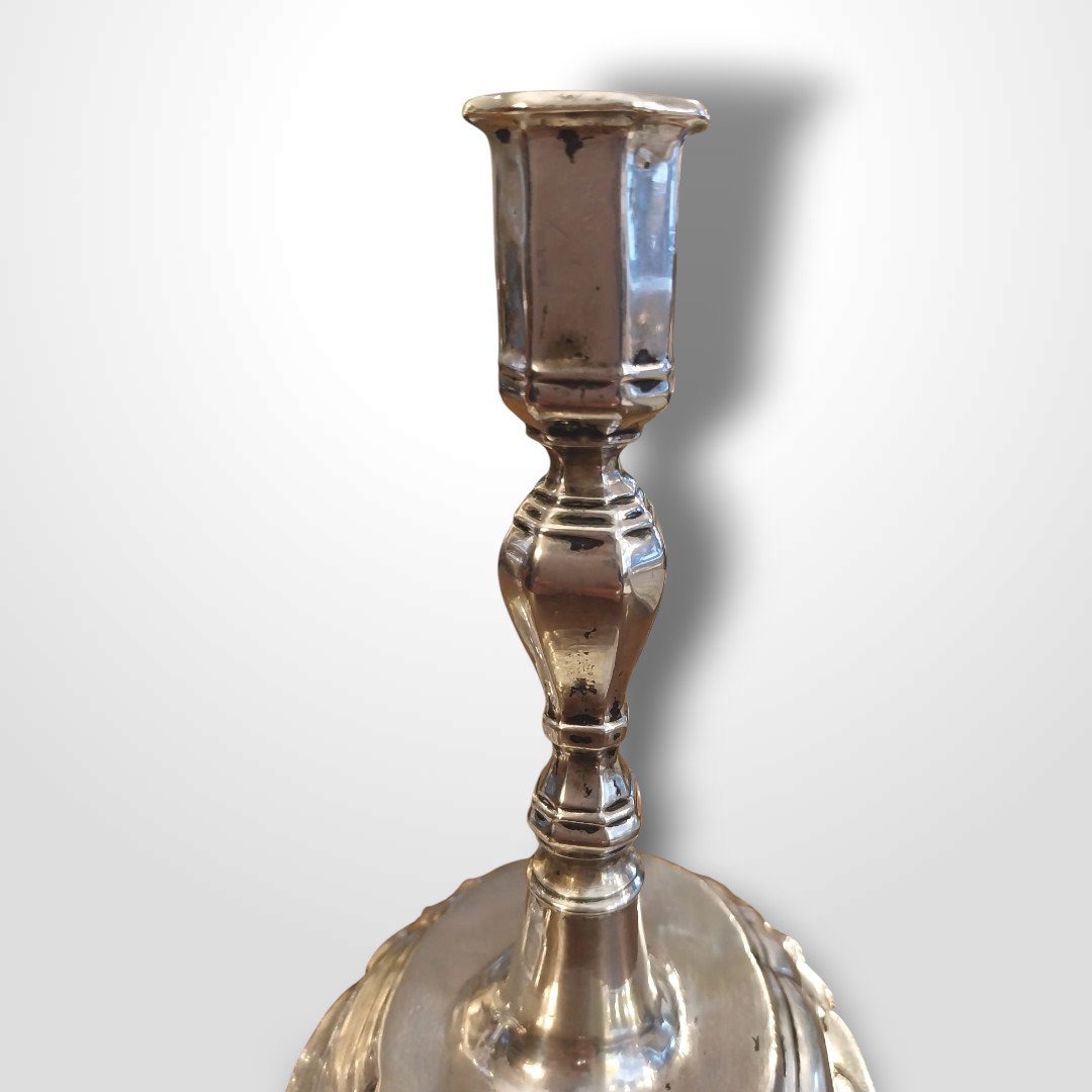 Paire de flambeaux en argent massif, d'époque XVIIe.-photo-5