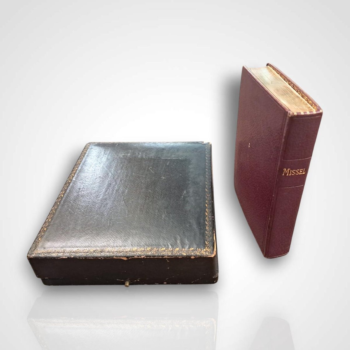 Missal Of The Holy Women Of France Illustrated By Elisabeth Sonrel, Maison A. Mame Et Fils, 1900-photo-3