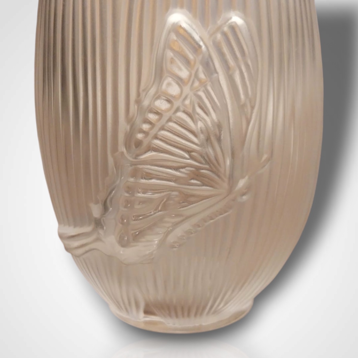 Vase Lalique, cœur de fleur, XXe-photo-4