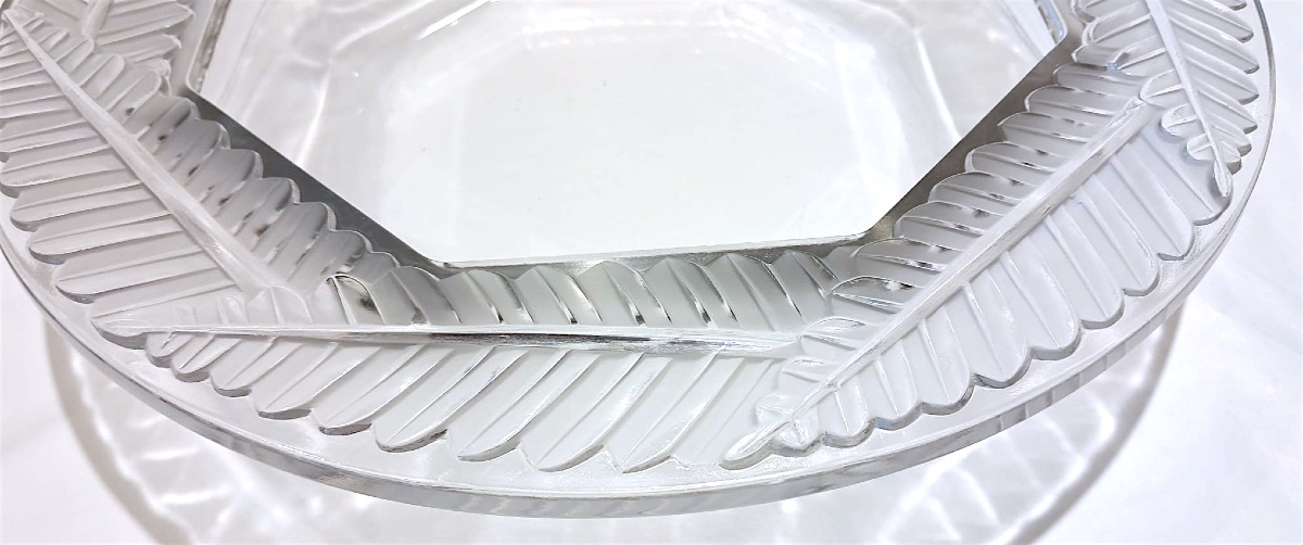 Lalique, Hesperides Model Bowl, 20th Century-photo-2