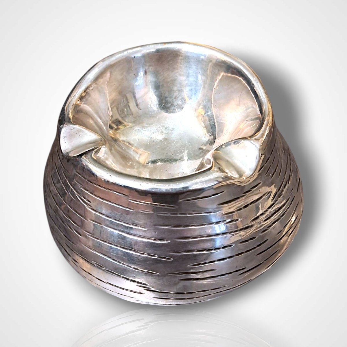 Almazan, Ashtray In The Shape Of An Elephant's Foot, Silver-plated Bronze, 20th Century-photo-2