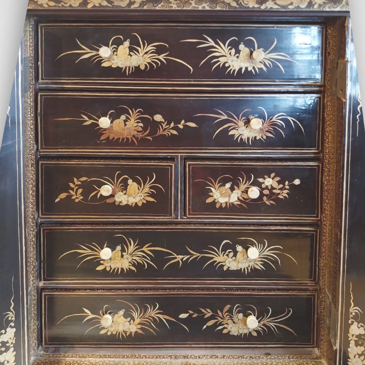 Cabinet laqué, Chine, d’époque XIXe.-photo-3