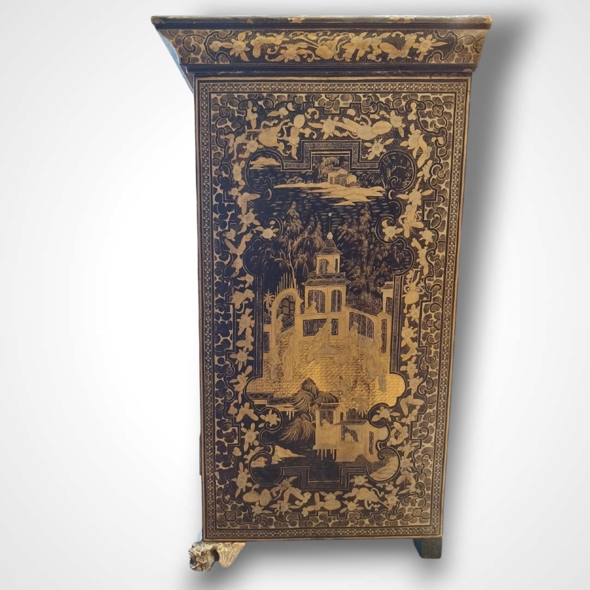 Cabinet laqué, Chine, d’époque XIXe.-photo-8
