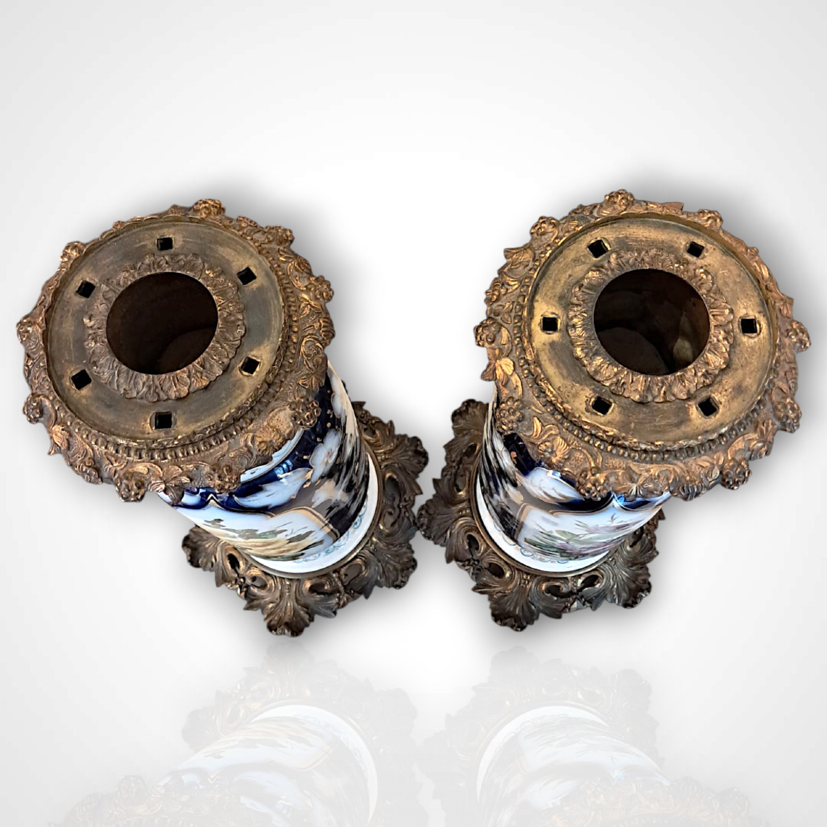 Pair Of Paris Porcelain Vases With Bronze Mounts, 19th Century-photo-4
