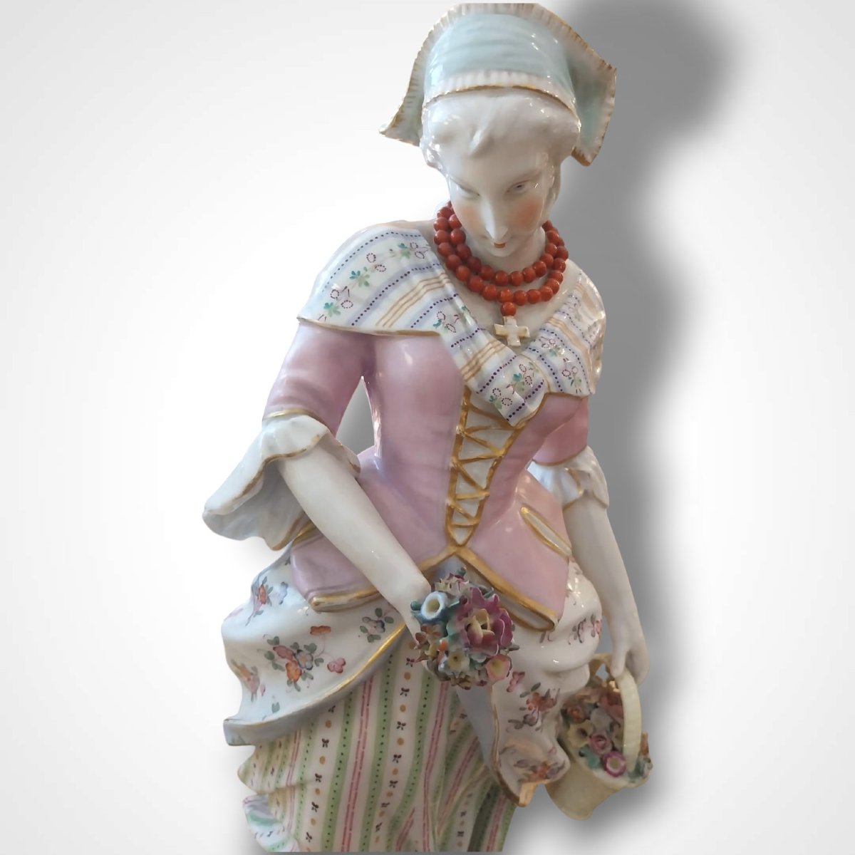 Couple en porcelaine dans le goût de Meissen, XXe-photo-2