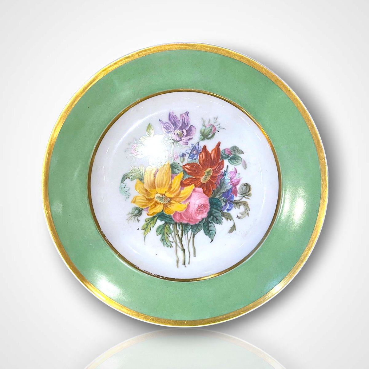 Ensemble d’assiettes en porcelaine de Paris, XIXe-photo-1