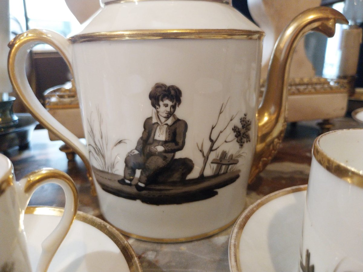 Parisian Porcelain Coffee Set, 19th Century-photo-3