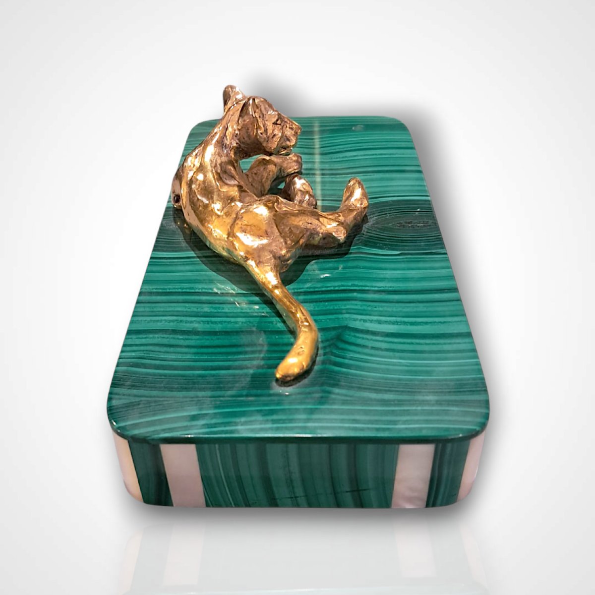 Lionceau en vermeil sur socle en malachite, XXe-photo-4