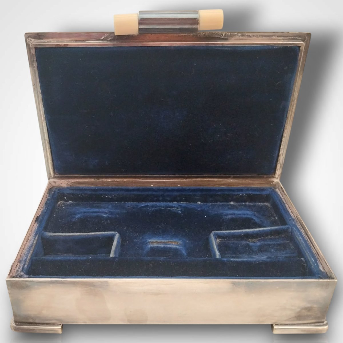 Art Deco-era Silver-plated Metal Jewelry Box, 20th Century-photo-3
