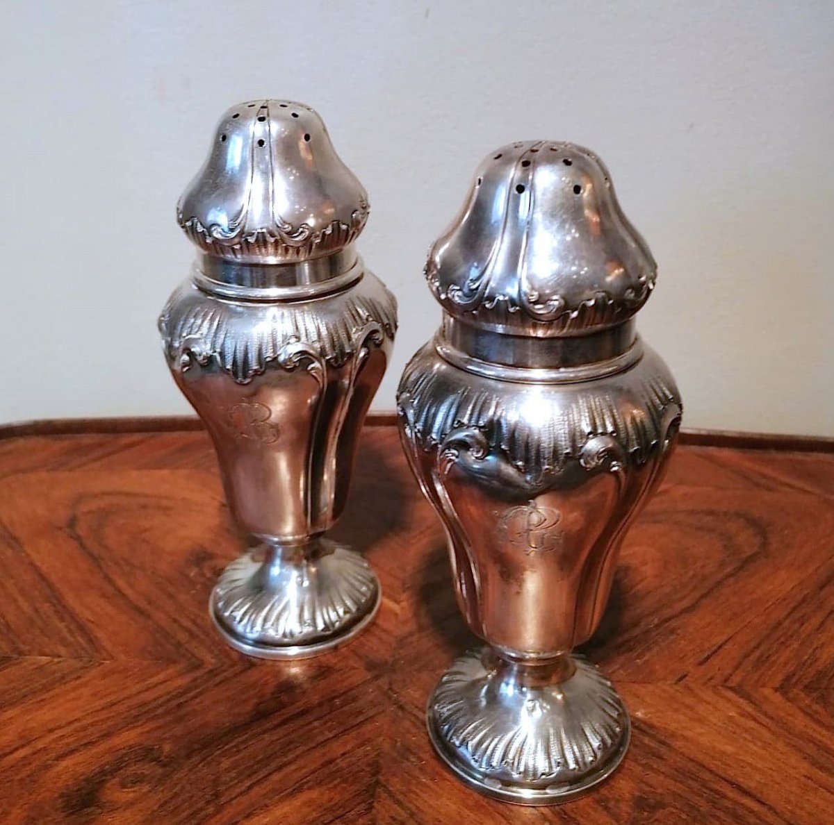 Pair Of Louis XV Style Silver Sprinklers-photo-4