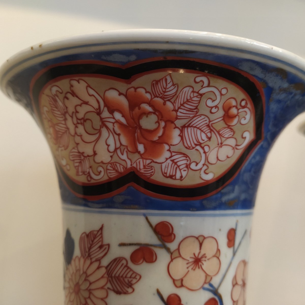 Pair Of Vases With Imari Porcelain Decoration - Japan - 19th Century-photo-1