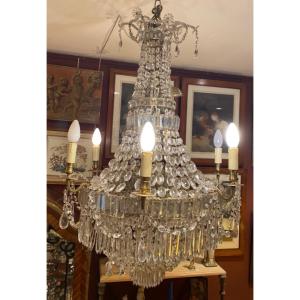 Chandelier In The Shape Of A Basket In Brass, Gilt Bronze, Crystal And Glass With Pampilles