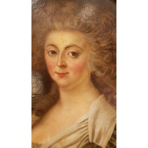 Portrait D’une Femme, Huile Sur Toile, XVIIIe Siècle.