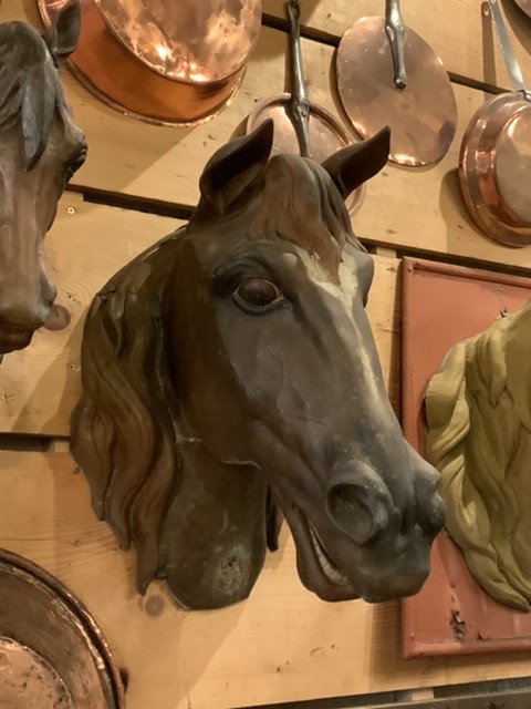 Tête D ‘ écurie Représentant Une Tête De Cheval